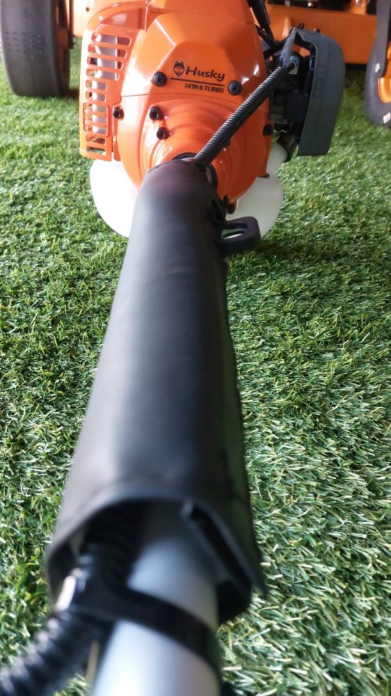 557142325 122146081460834405 1749399678314785935 n 562x1000